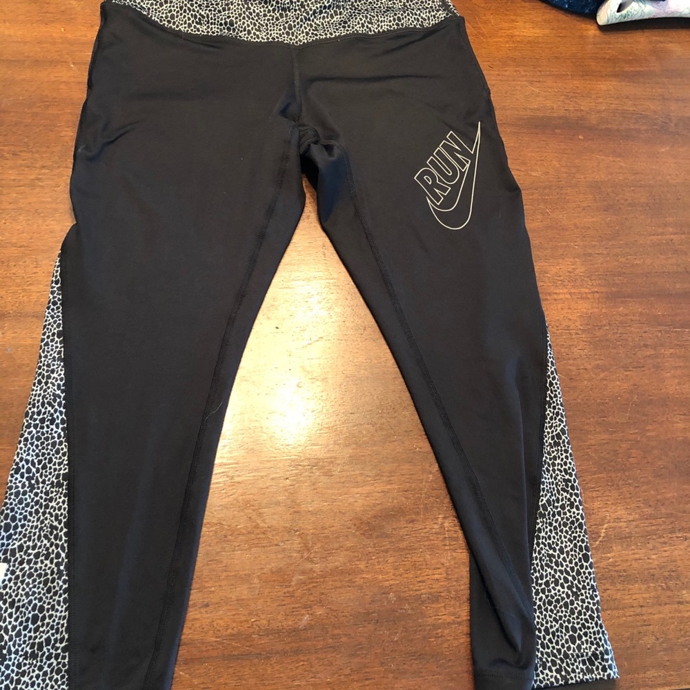 Nike capris